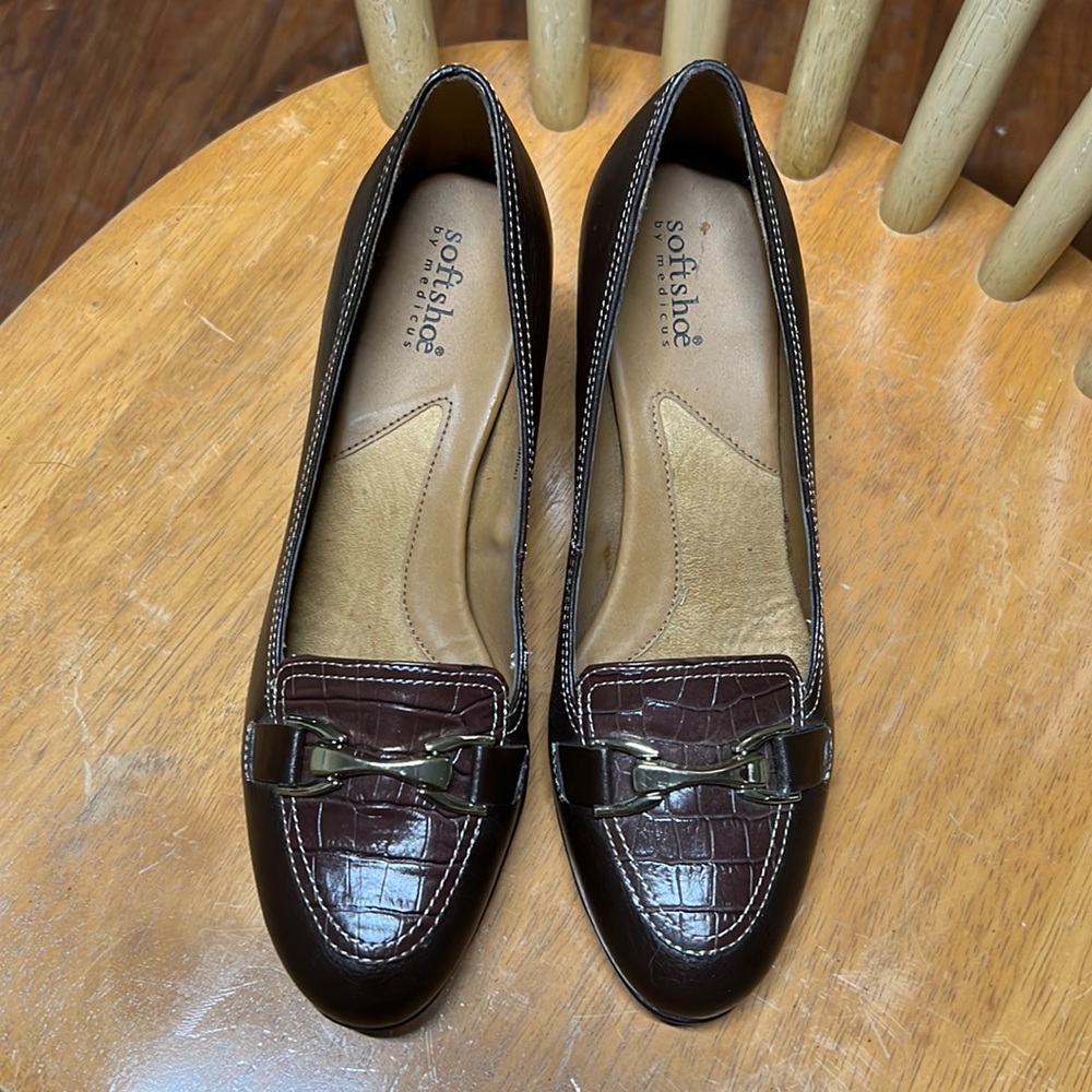 Softshoe brown leather heels ladies 8m